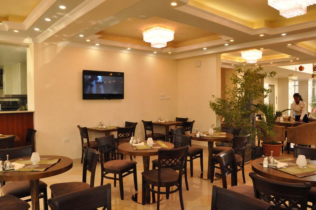 Addissinia Hotel Экстерьер фото