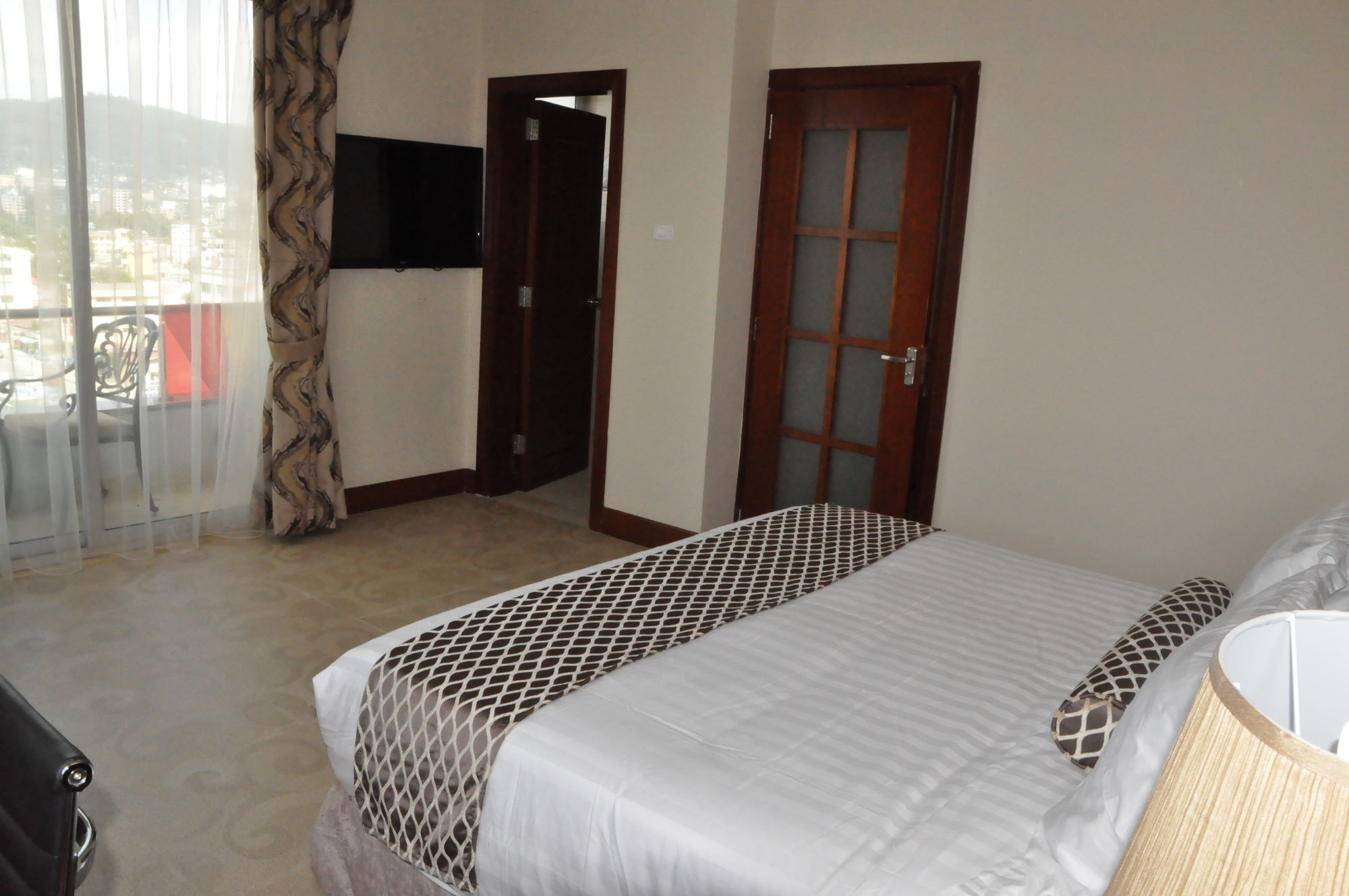 Addissinia Hotel Экстерьер фото