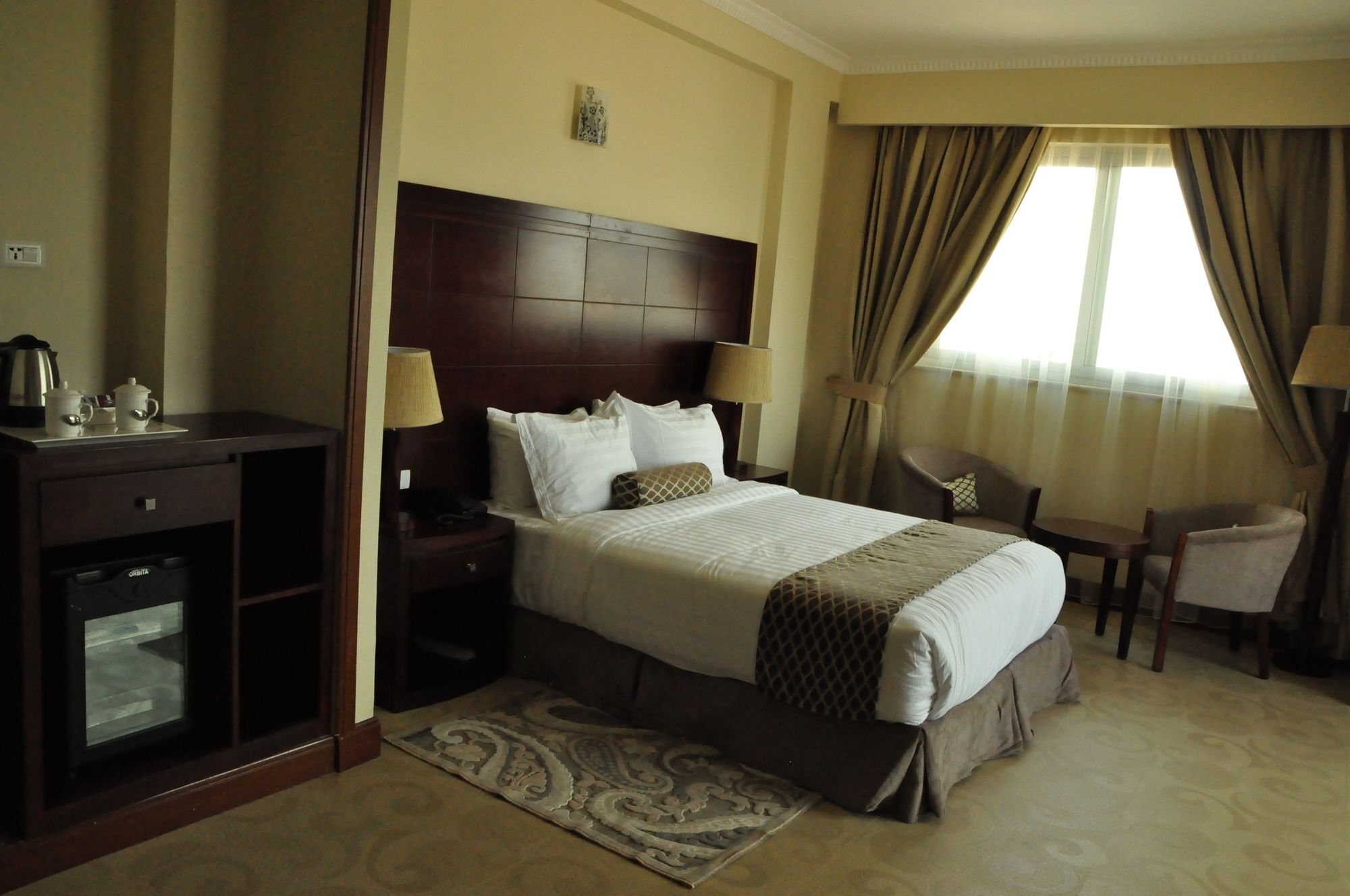 Addissinia Hotel Экстерьер фото